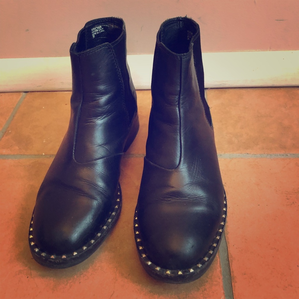 Ash leather boots